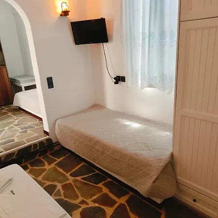 דירה Elena Kythnos Mérichas